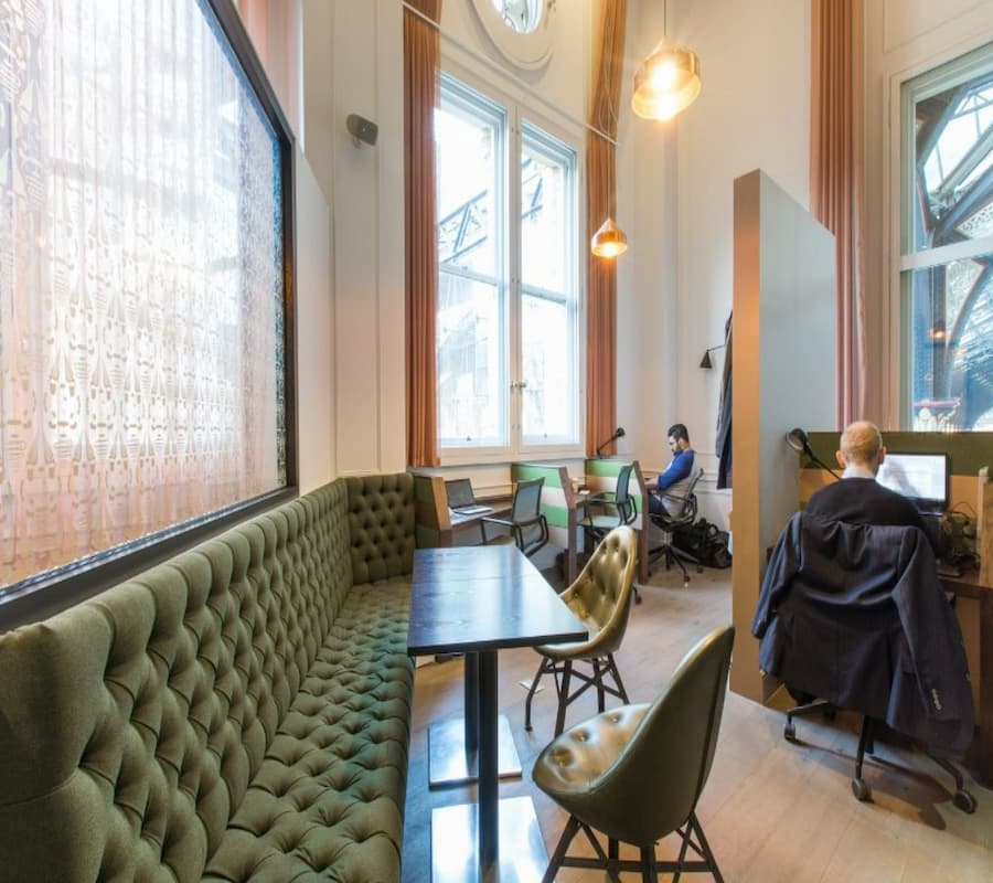 Liverpool Street, London, EC2M
